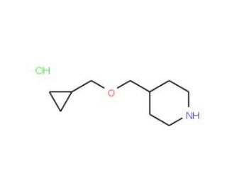 4-[(Cyclopropylmethoxy)methyl]piperidine hydrochloride - chemical structure image